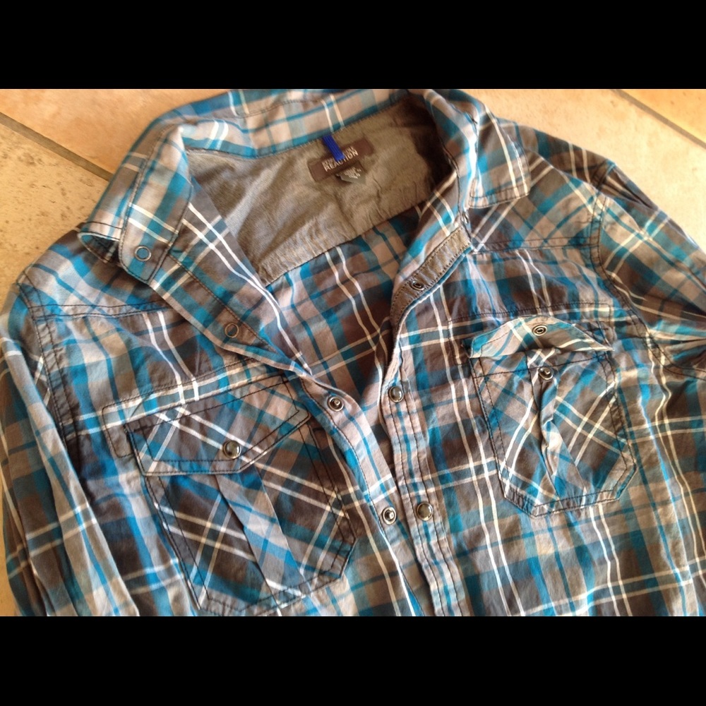 Mens Kenneth Cole button front plaid shirt Large - Picture 2 of 2